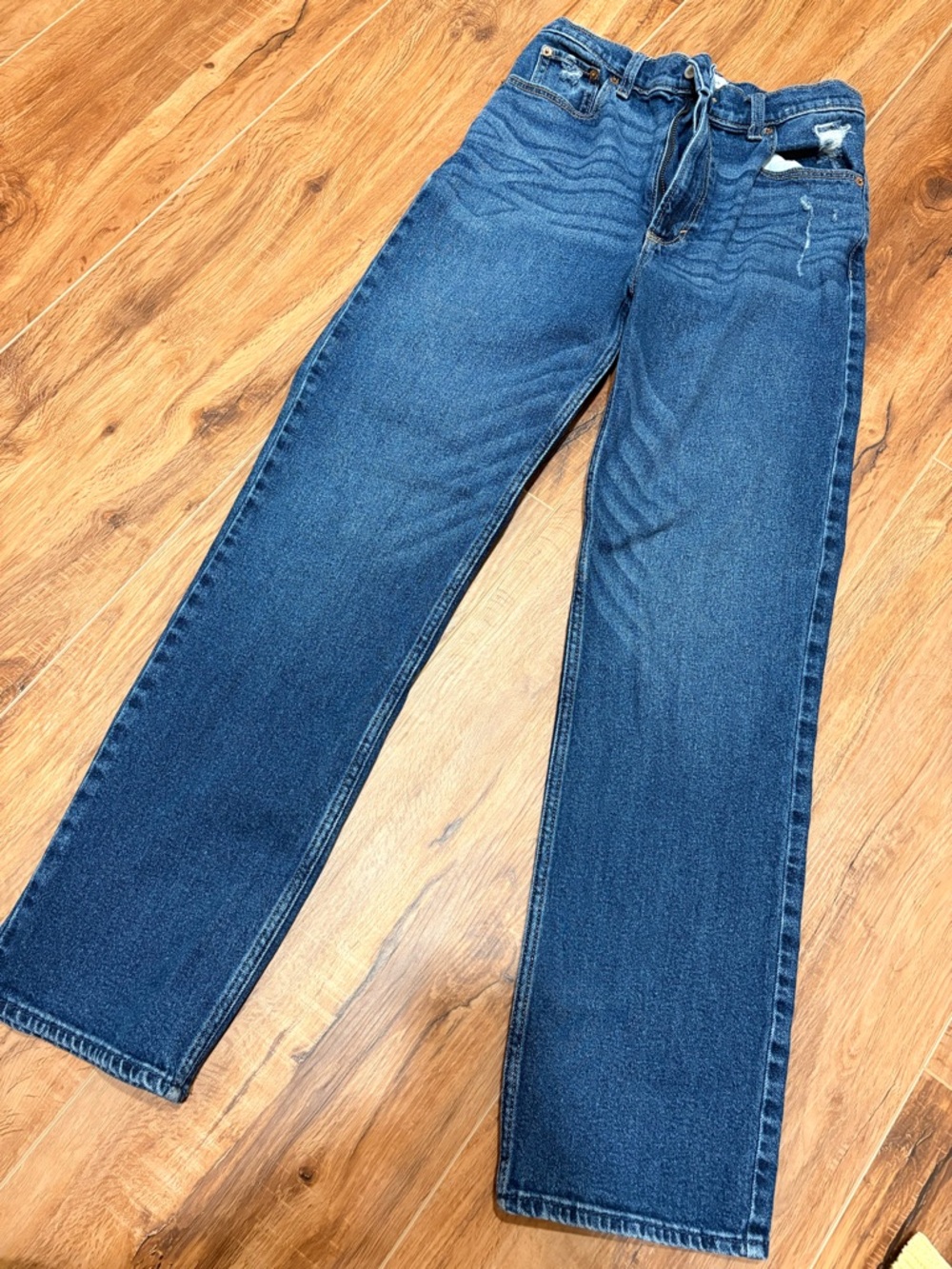 Abercrombie & Fitch women’s Straight-Leg Jeans - Blue
